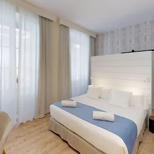 https://madeinterranea-suites.1costadelsol.com