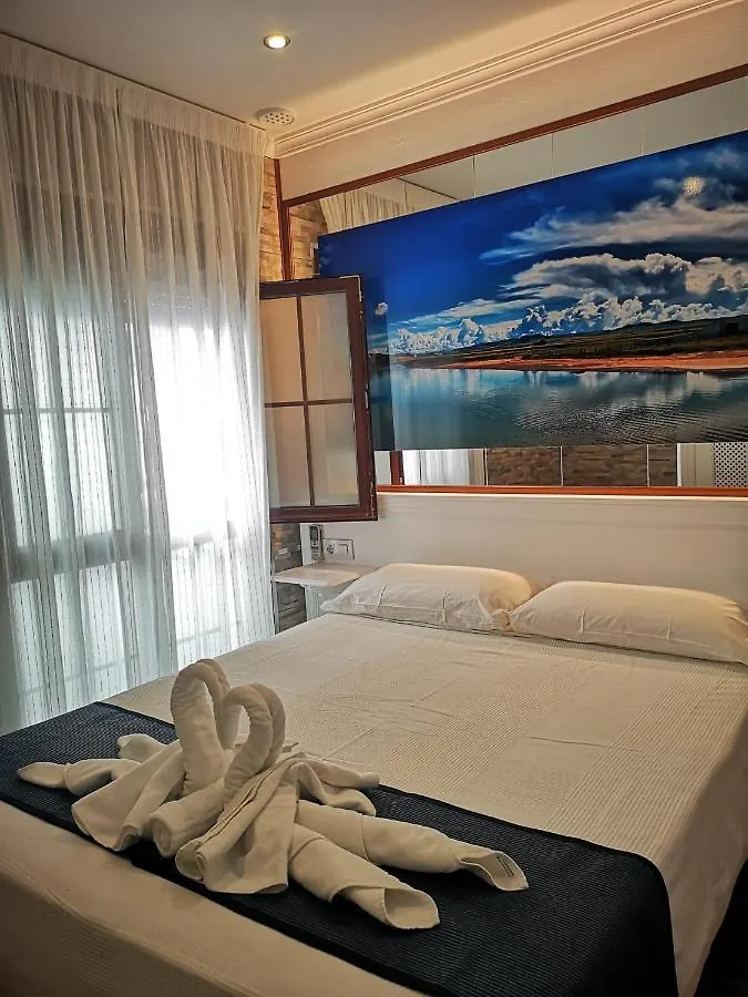 Guest house Hostal Costa De La Luz Conil De La Frontera